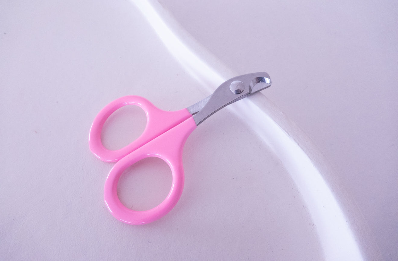 Small Nail Clippers - Pink