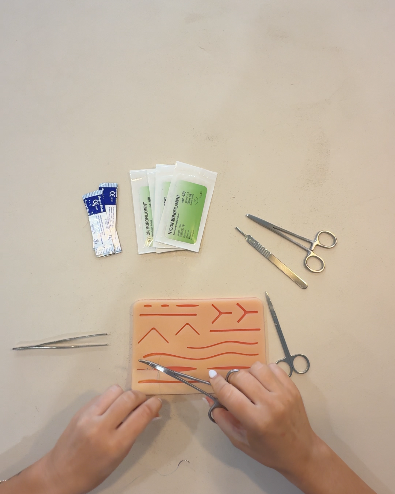 Suture Training Kit for Vet Nurses & Veterinarians