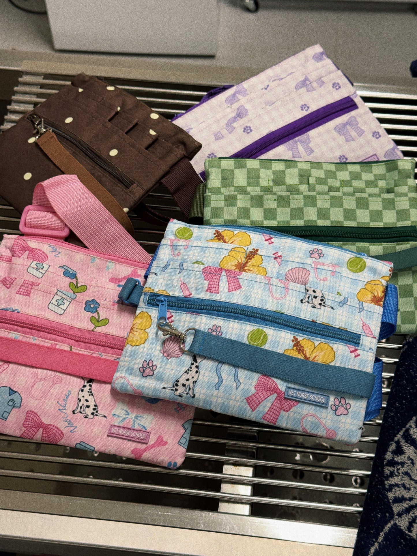 Vet Nurse Pouch Green Checkered