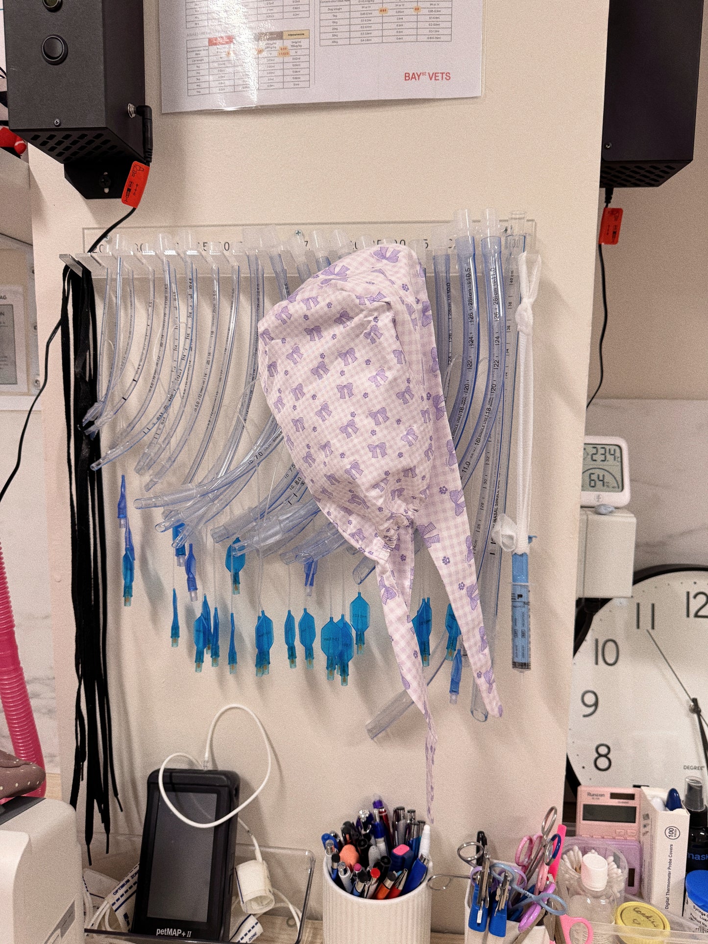 Vet Nurse Surgical Scrub Hat - Lilac Bows & Paws