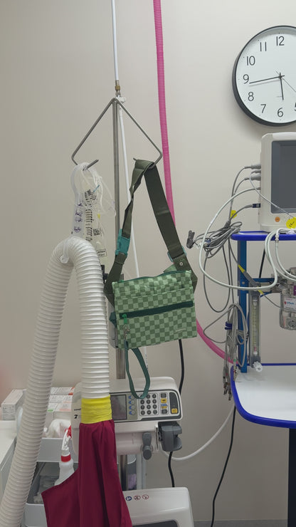 Vet Nurse Pouch Green Checkered